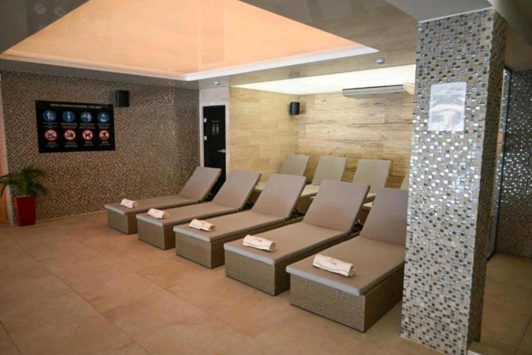 Family Apartmans Harry- Apartmans Of The Apart Hotel & Spa Zoned, Kopaonik - Special Benefit, Children Up To 13 Years Of Age Accompanied By Two Adults Stay For Free-Parking-Breakfast-Pool&Spa Εξωτερικό φωτογραφία