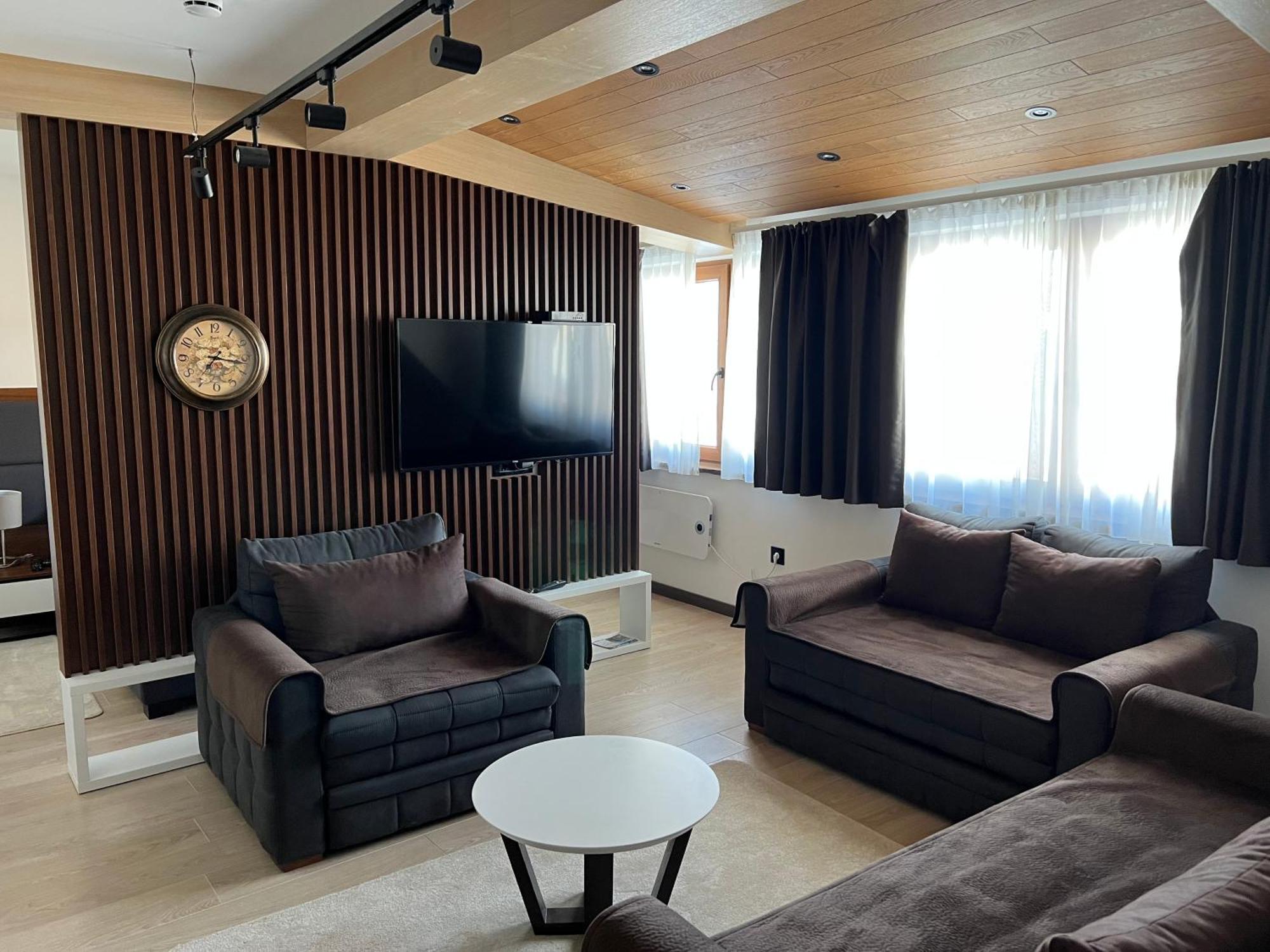 Family Apartmans Harry- Apartmans Of The Apart Hotel & Spa Zoned, Kopaonik - Special Benefit, Children Up To 13 Years Of Age Accompanied By Two Adults Stay For Free-Parking-Breakfast-Pool&Spa Εξωτερικό φωτογραφία